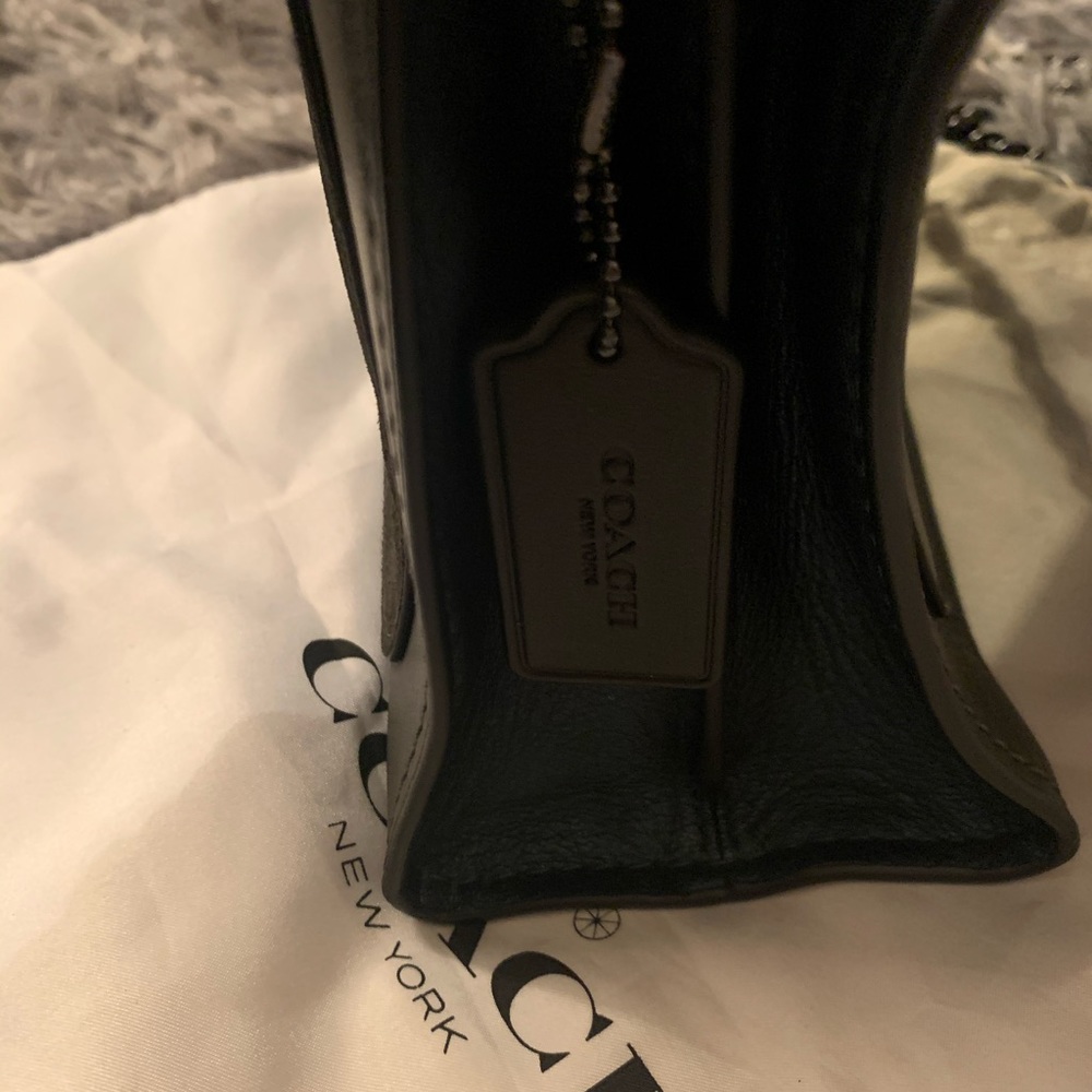 Rare Coach - Picture 4 of 4